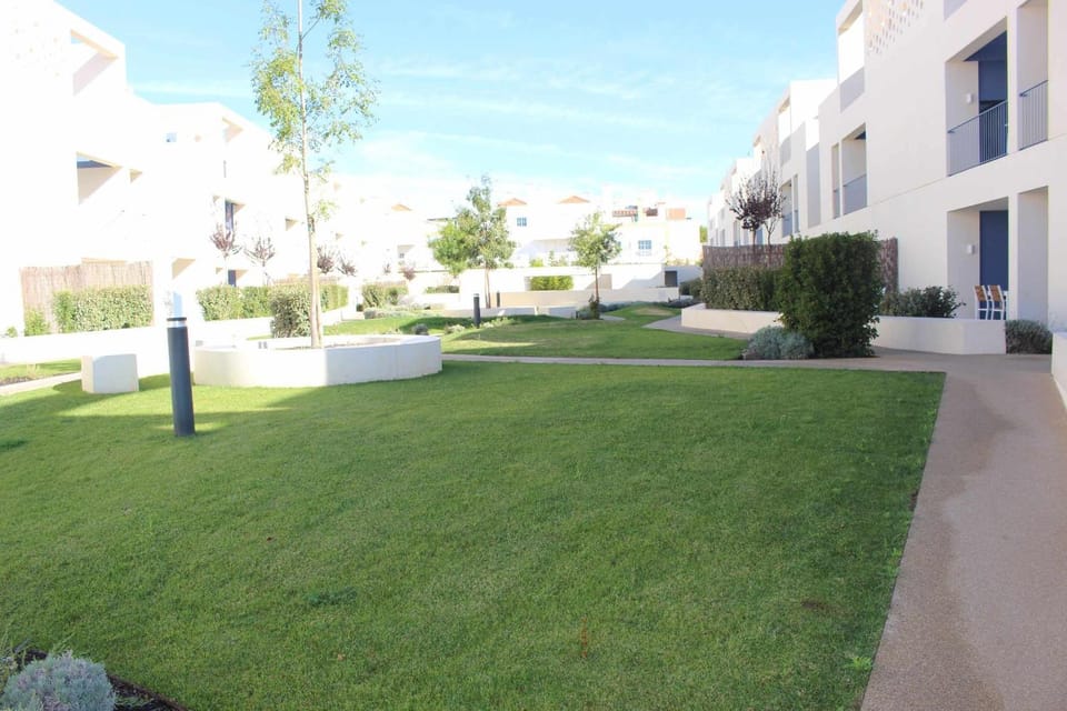 Garden, Garden view, Family
