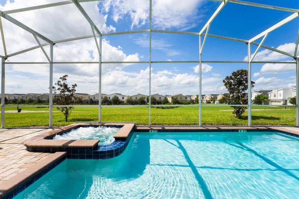 Spacious 8BR Villa by Disney World w Private Pool Villa in Four Corners