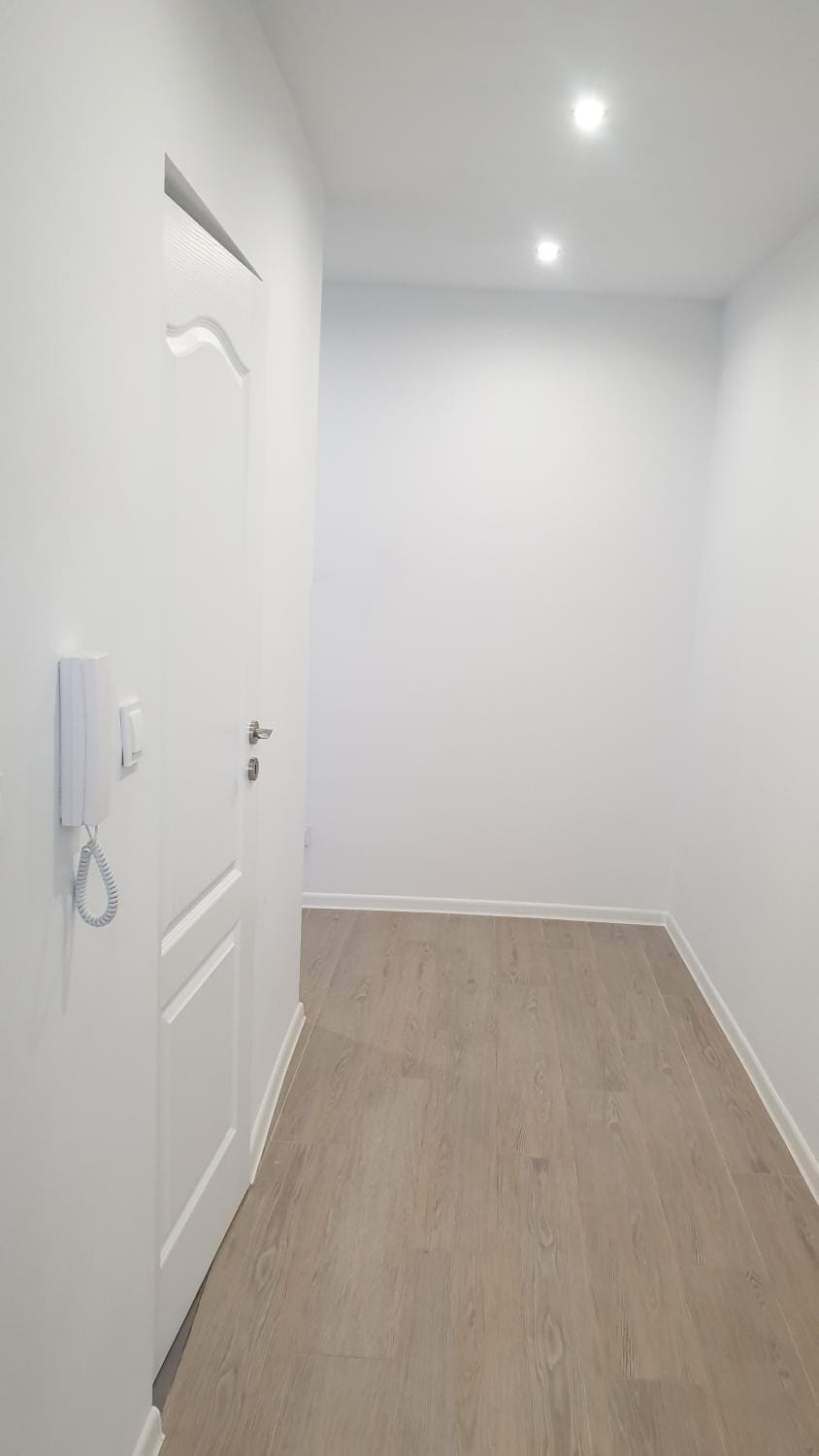 Apartament w Centrum Kielc z prywatnym parkingiem Apartment in Poland