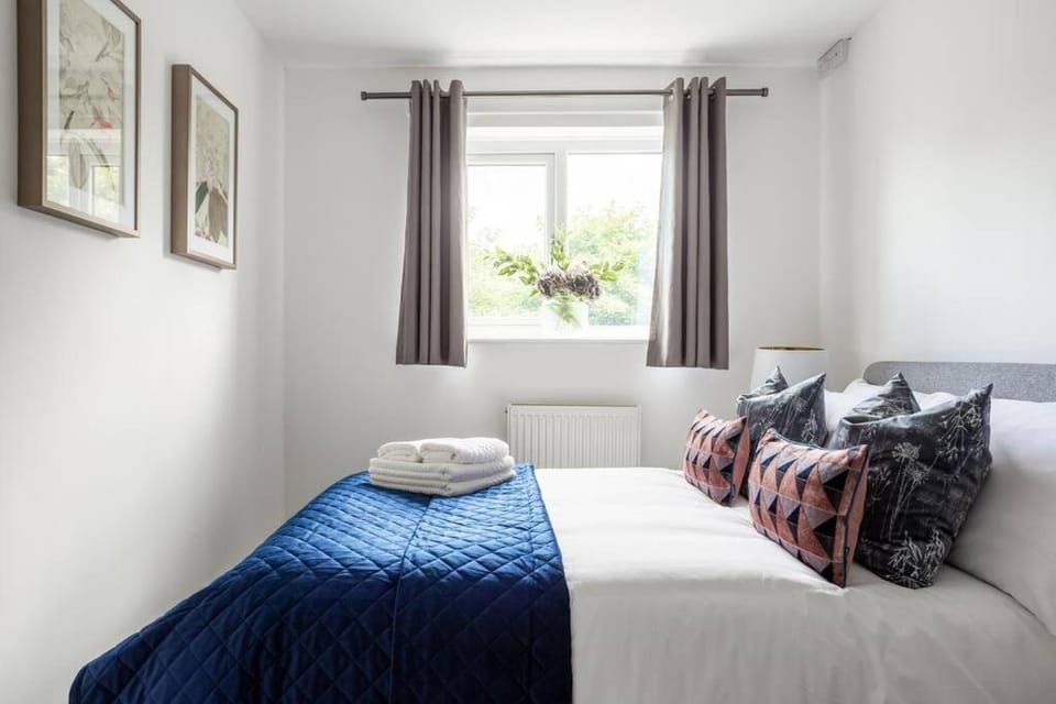Luxury Canalside home in Leeds House in Leeds