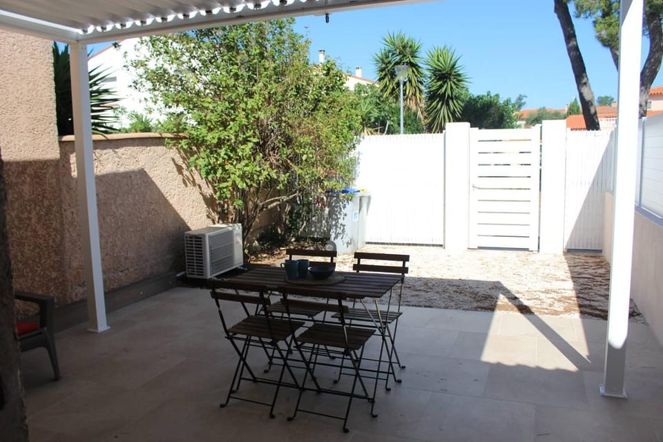 Garden, Balcony/Terrace