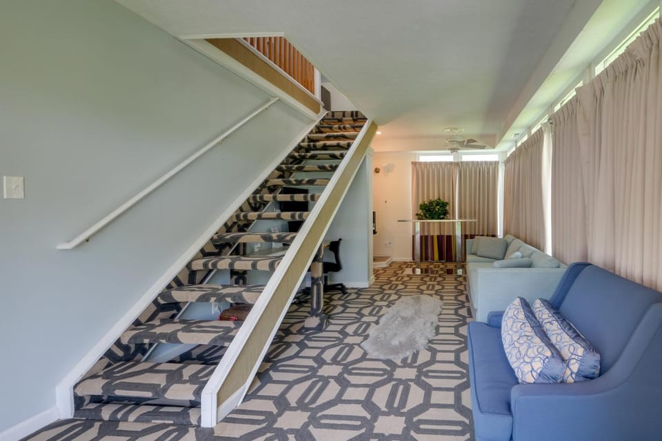 Charming Accokeek Retreat w/ Private Fishing Pier House in Prince Georges County