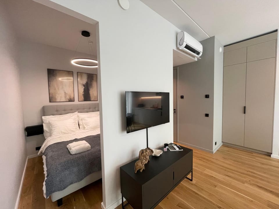 Bed, Photo of the whole room, Bedroom, wardrobe
