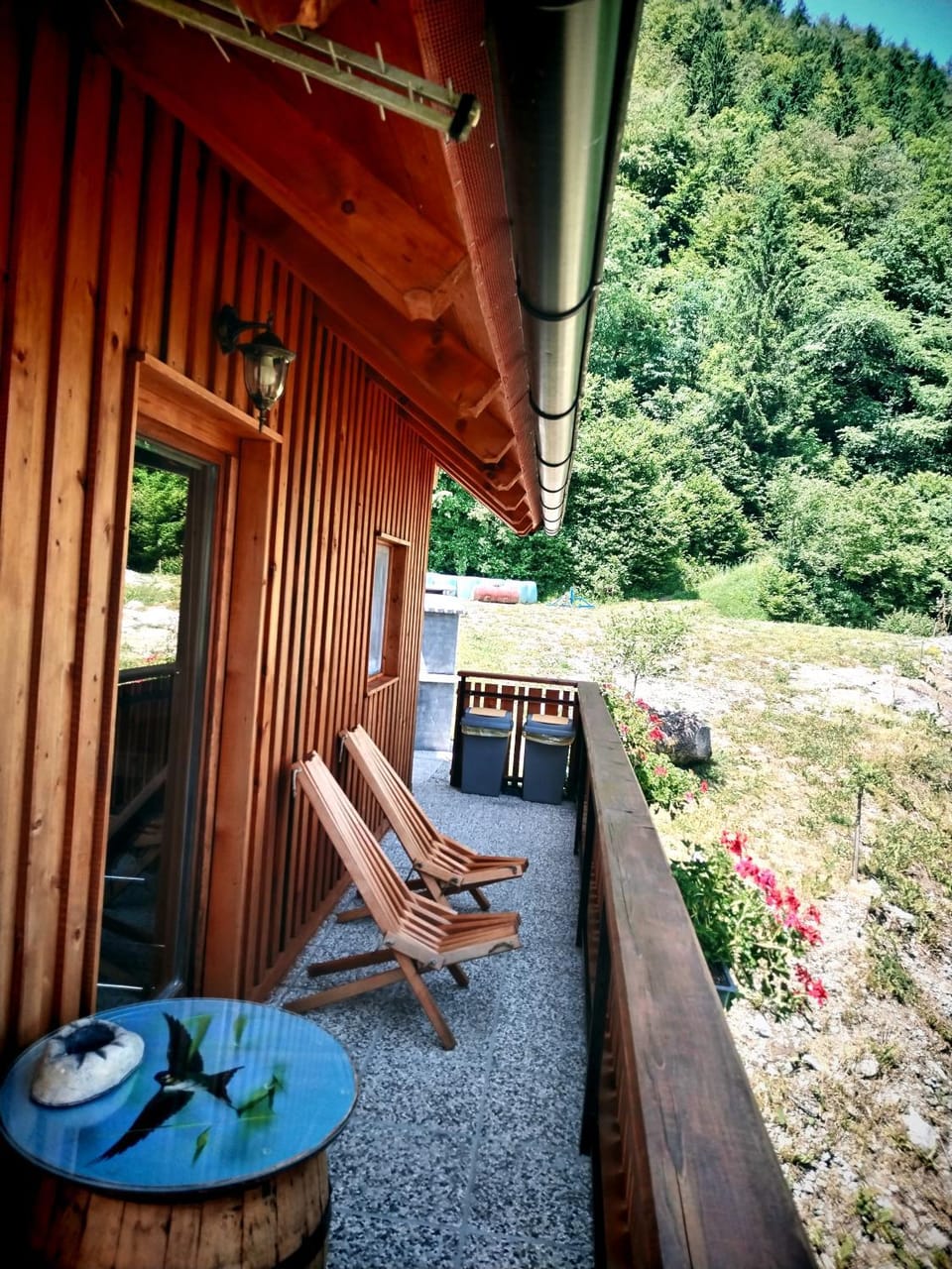 POČITNIŠKA HIŠKA LASTOVKA House in Slovenia