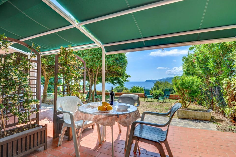 Residenza Le Nereidi By Elbabnb Apartment in Tuscany