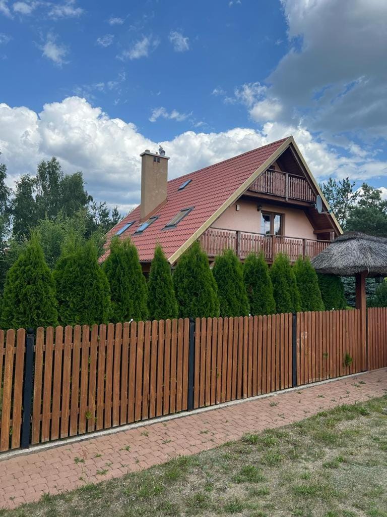 Property building, Day, Garden, Garden view