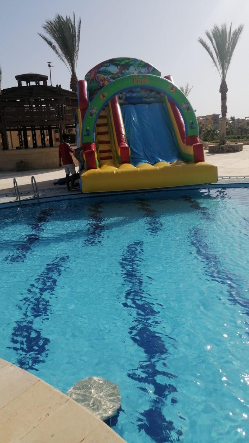 Aqua park, Swimming pool