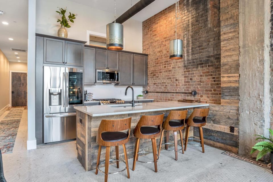 Exceptional Downtown Condo House in Asheville