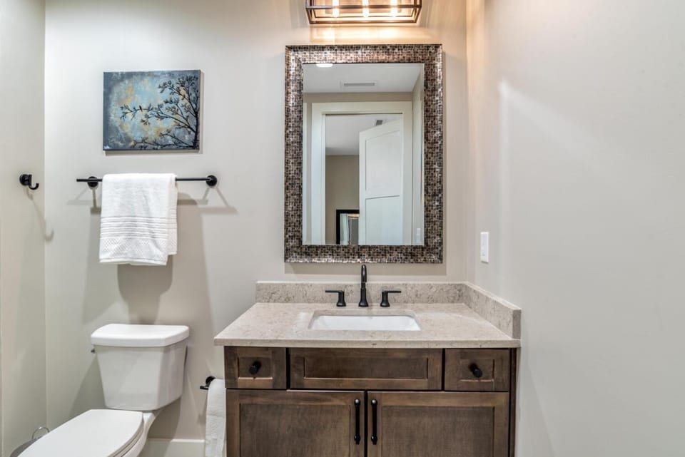 Absolutely Amazing Downtown Condo House in Asheville