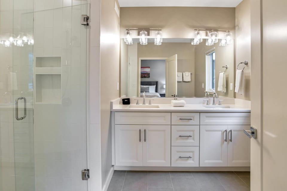 Marvelous South Slope Townhome With Rooftop Terrace Unit 92 House in Asheville