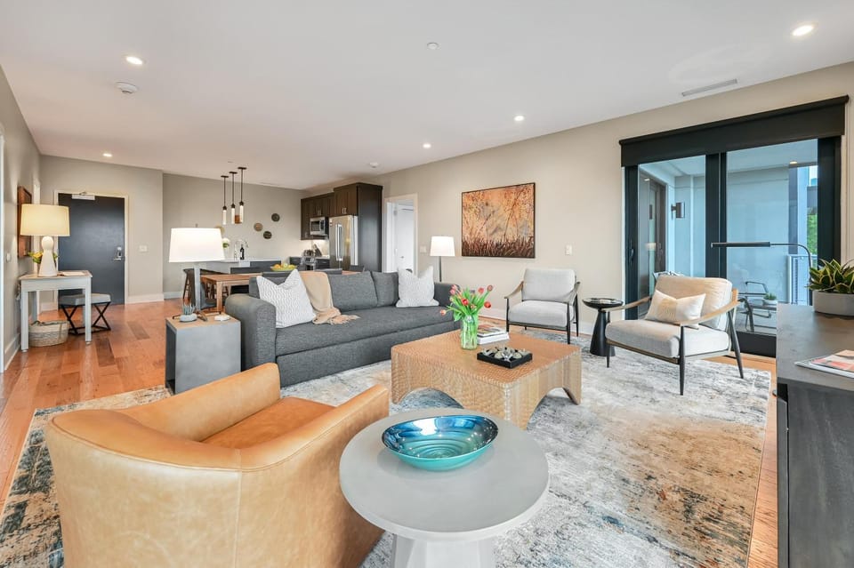 Luxuriously Redecorated House in Asheville