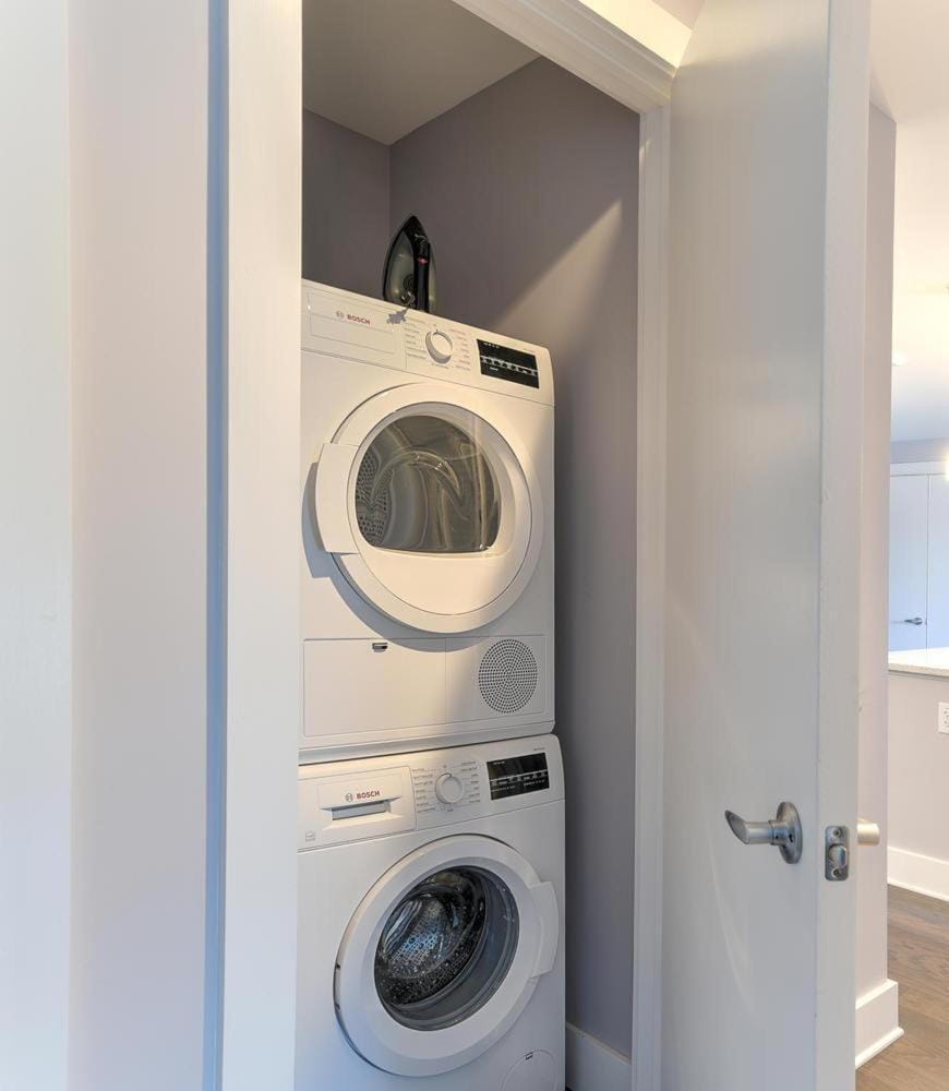 Stylish Downtown Asheville Condo | Balcony · King Bed · Walk to Everything House in Asheville