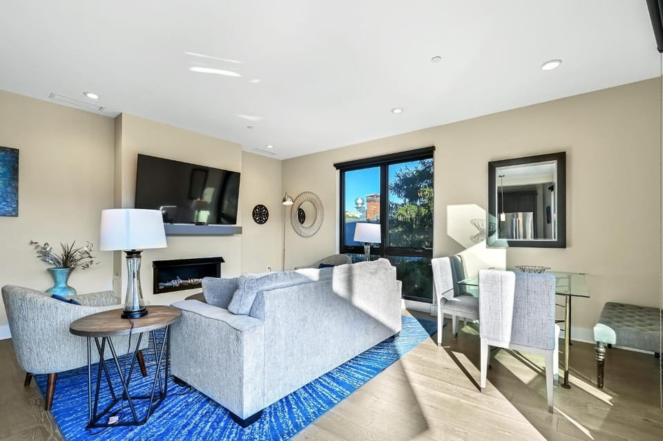 145 Biltmore Ave A New Luxury Condo 541E0D House in Asheville
