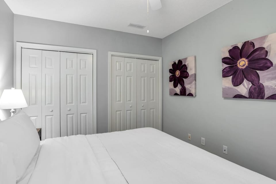 South Asheville Townhome 14 B House in Asheville