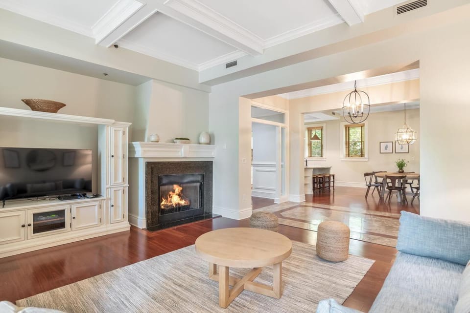 8 Village Lane 100 House in Biltmore Village