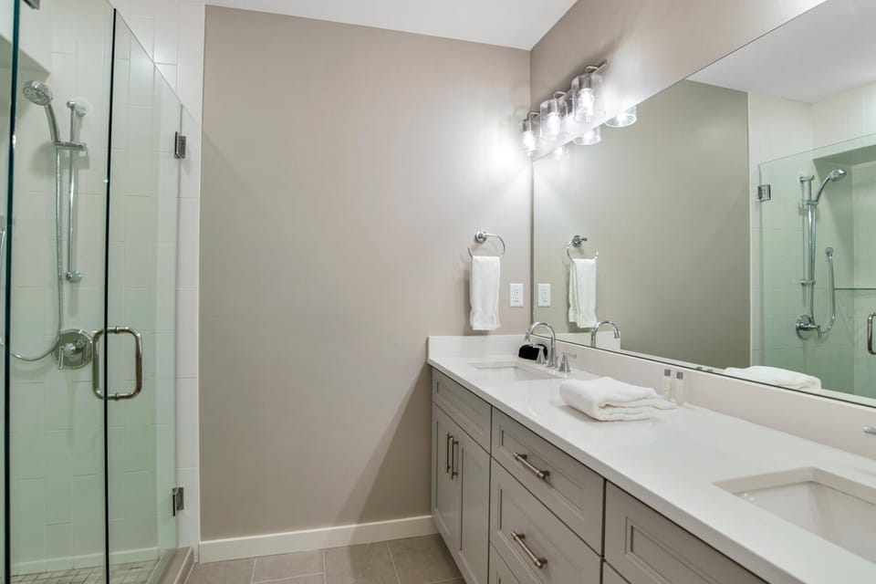 Astonishing South Slope Townhome with Rooftop Terrace Unit 94 House in Asheville