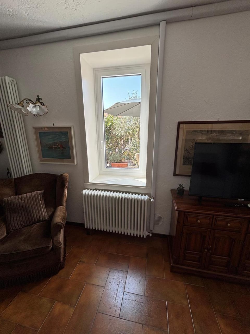 Ester Lakehouse, graziosa casa indipendente House in Lierna