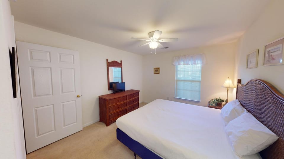 Pawleys Island Fairway Retreat 3BR Villa House in South Carolina