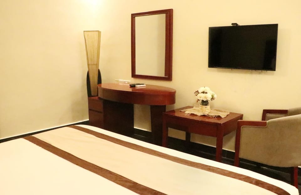 Communal lounge/ TV room, TV and multimedia, Bedroom