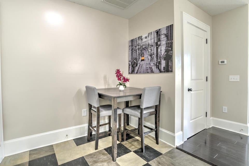 Historic King James Unit 9 House in Asheville