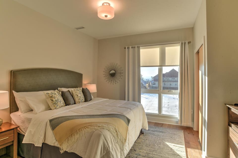 45 Asheland Avenue Unit 400 House in Asheville