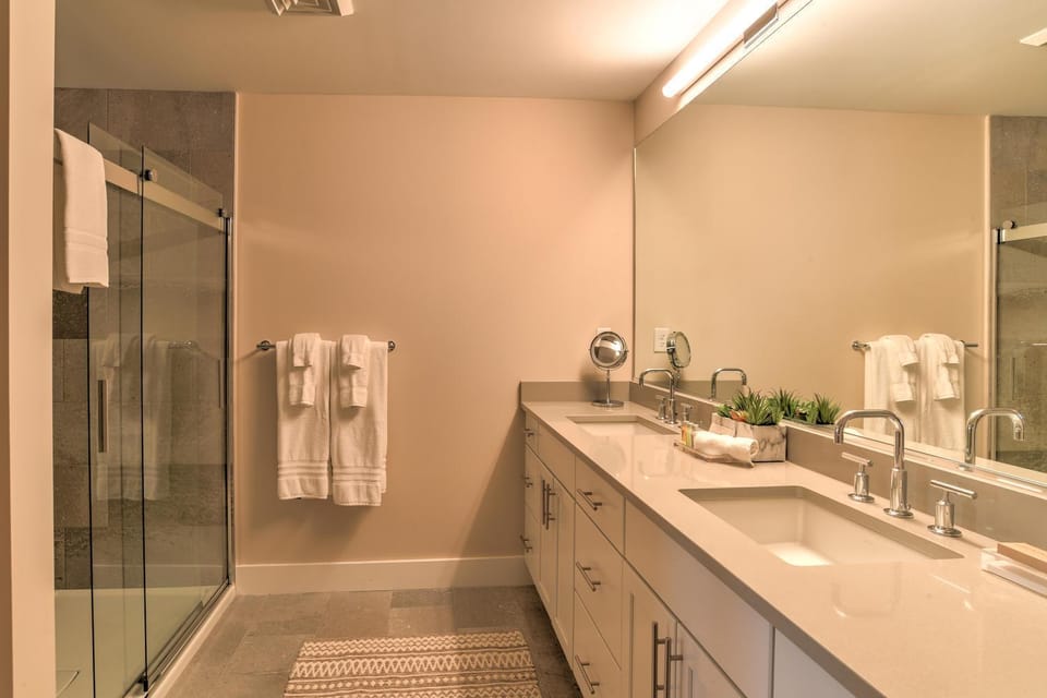 45 Asheland Avenue Unit 501 House in Asheville