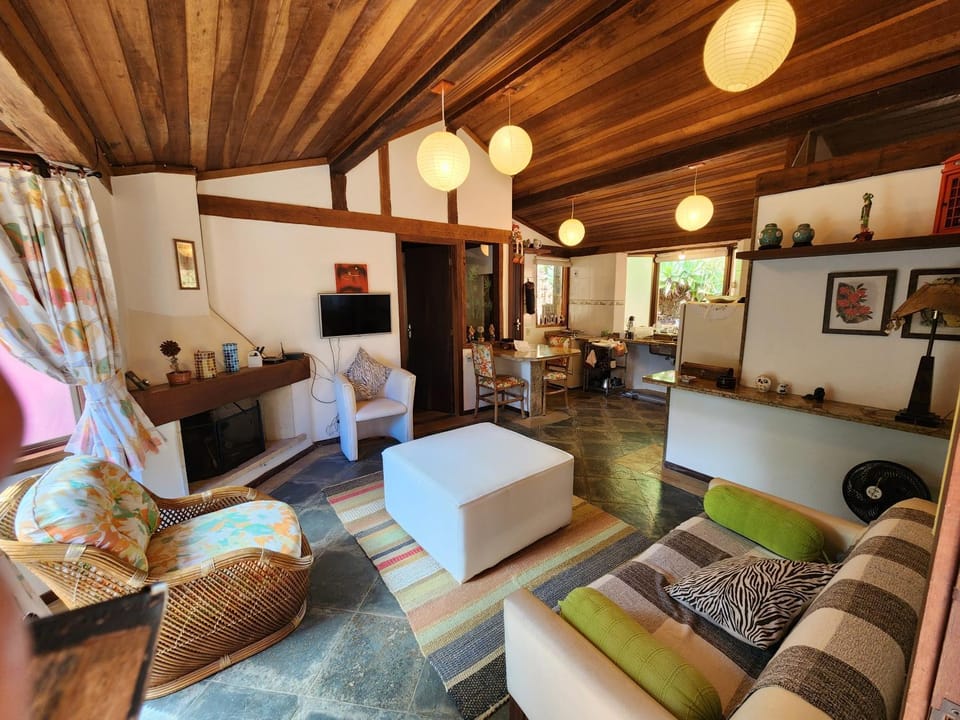 Communal lounge/ TV room, Living room, Seating area