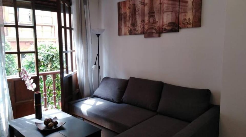 CENTRO Y PLAYA GIJON CAPUA 21 VUT 710 Apartment in Gijón