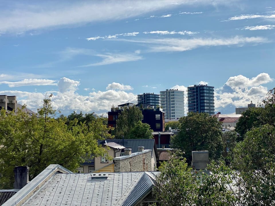 View (from property/room), City view