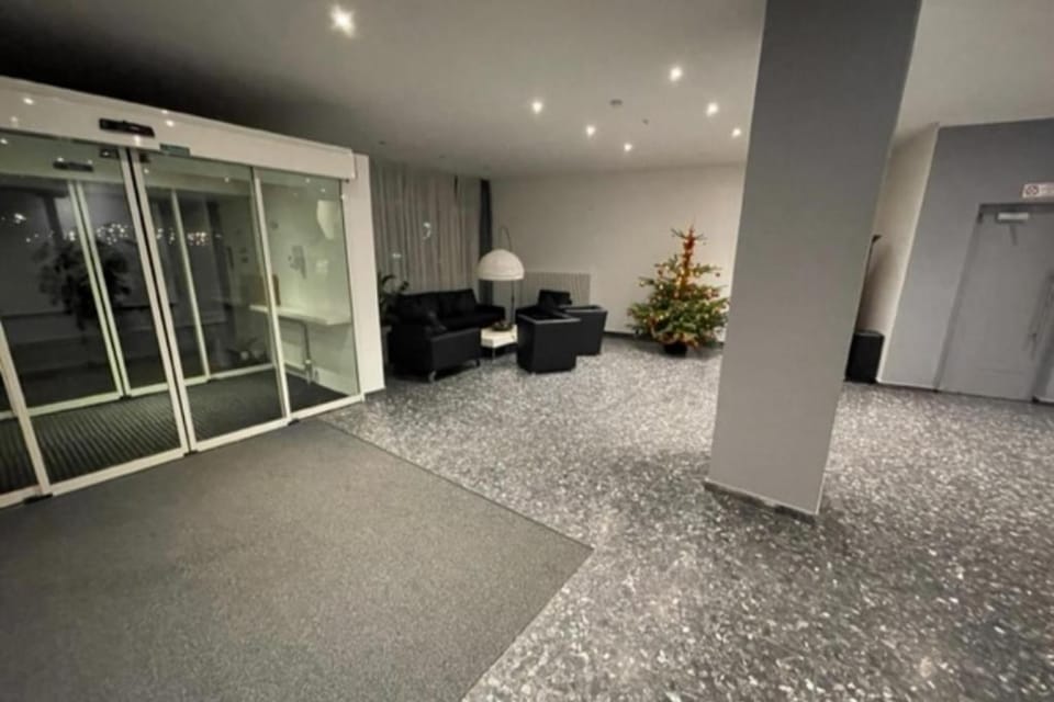 Studio SOPHIE mit Hallenbad und Sauna by MoniCare Apartment in Seefeld