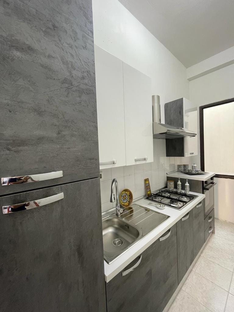 Kitchen or kitchenette, Kitchen or kitchenette, dishwasher, oven, pet friendly, stove