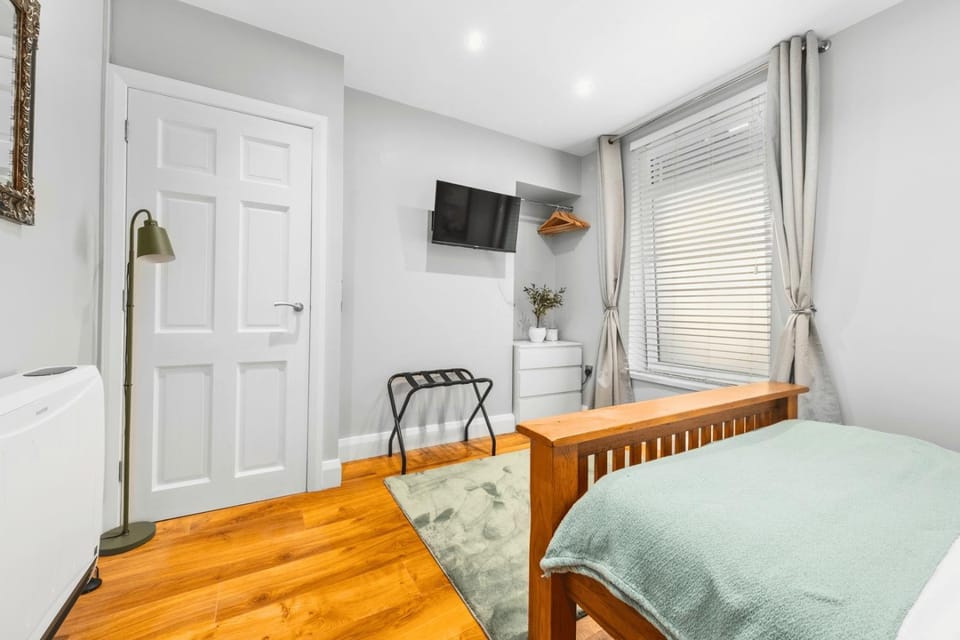 Luxury Seaview Portrush Apt by the Beach - Golf Park 3 Apartment in Portrush