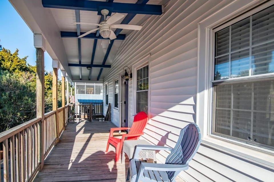 5BR Scenic View 3 Minutes to the Beach House in Litchfield Beach