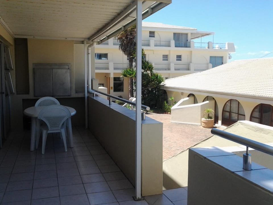 BBQ facilities, Balcony/Terrace, Beach, Family