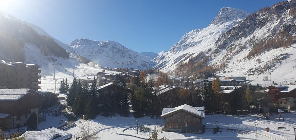 Winter, Balcony/Terrace, Mountain view