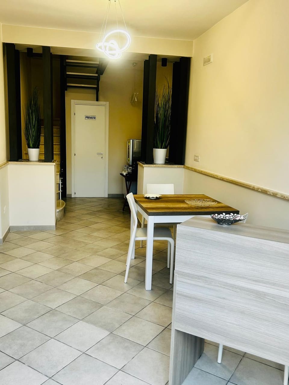 Kitchen or kitchenette, Living room, Dining area