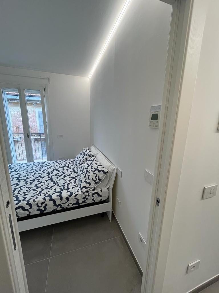 Bed, Photo of the whole room, Bedroom, wardrobe