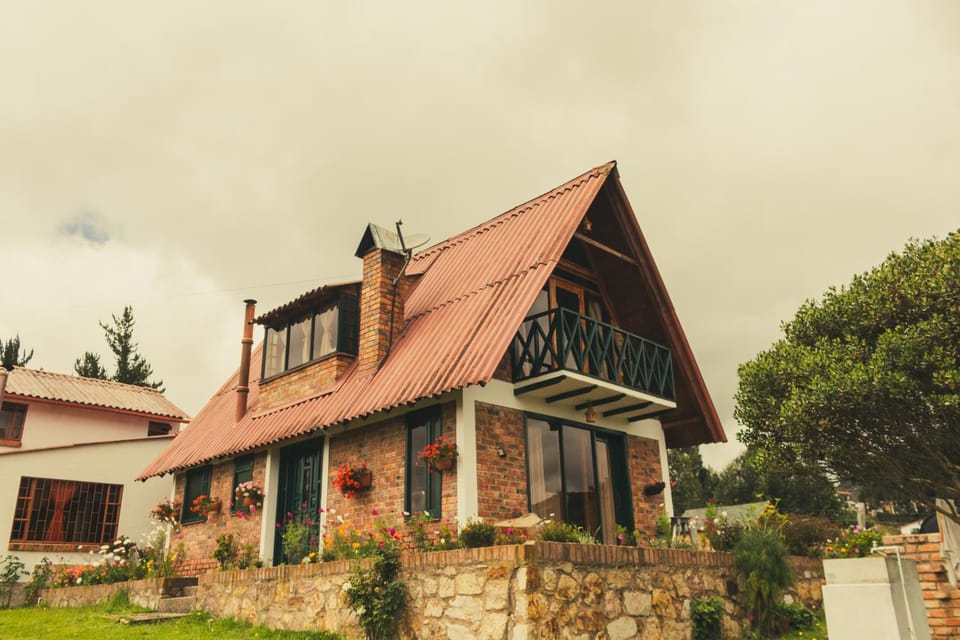 Property building, Day, Landmark view