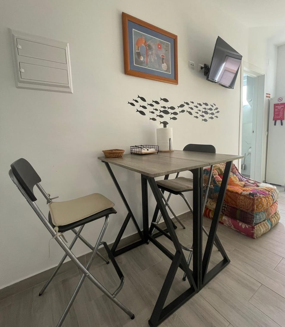TV and multimedia, Dining area