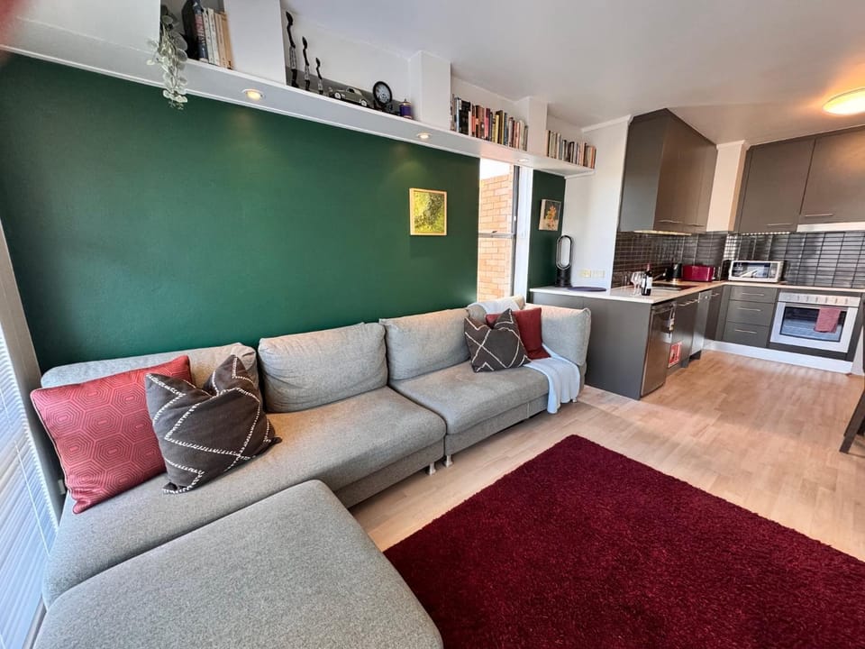 Kitchen or kitchenette, Living room