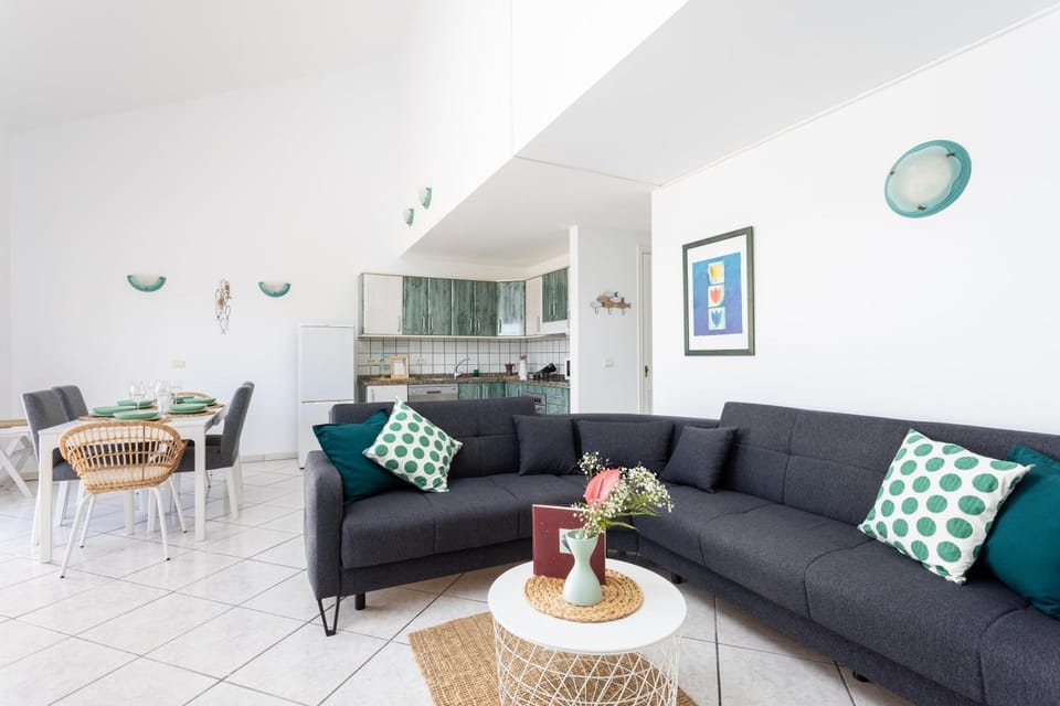 Casa Naranja - Heated pool Villa in Abona