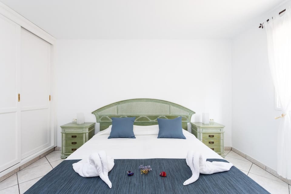 Casa Higo · Private Pool · Ocean View · 4 Bedrooms Villa in Abona