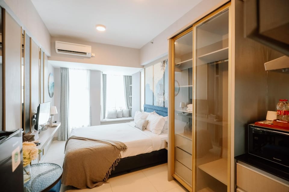 Lavy at Anderson Pakuwon Mall Apartment in Surabaya