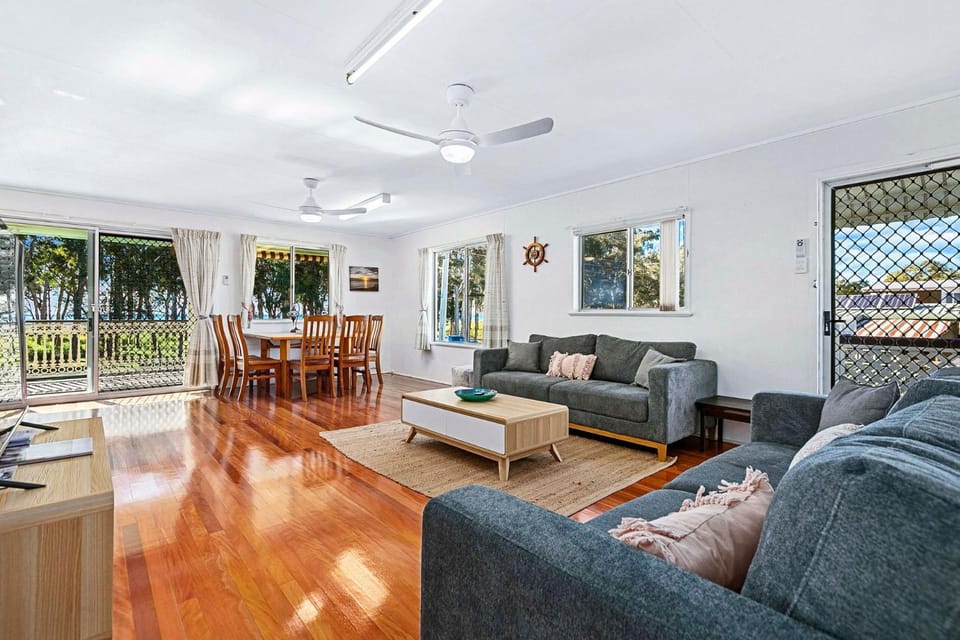 OceanViews on Burrum Up House in Queensland
