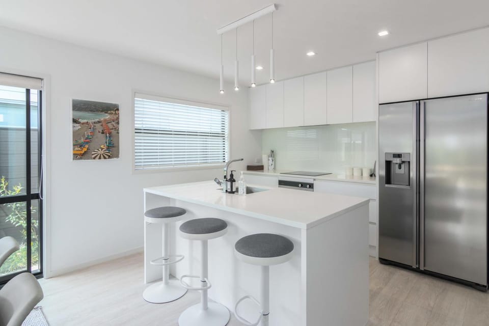 Coastal Delight - close to the Beach and shops House in Bay Of Plenty