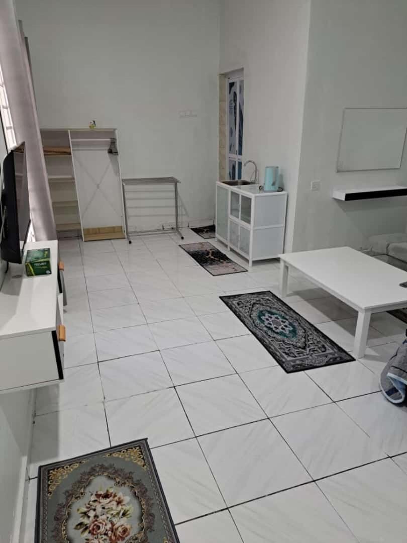 Esah Best INN Vacation rental in Johor