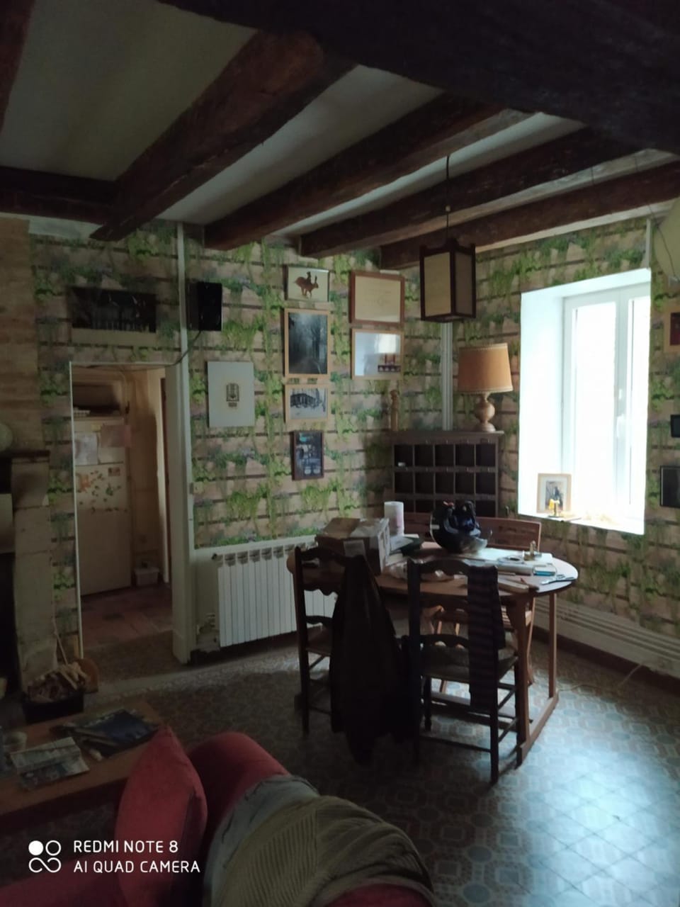 chambre chez l'habitant rouge maison ancienne Vacation rental in Centre-Val de Loire
