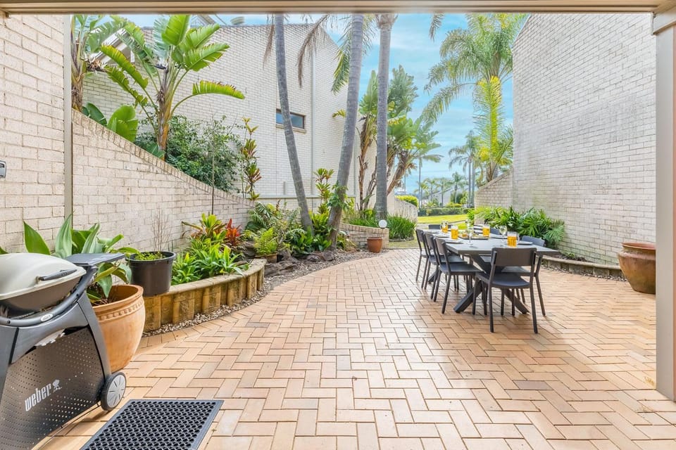 The Moorings 18 4 Cromarty Rd Waterfront, Pool, Wifi & AirCon House in Pearson Park