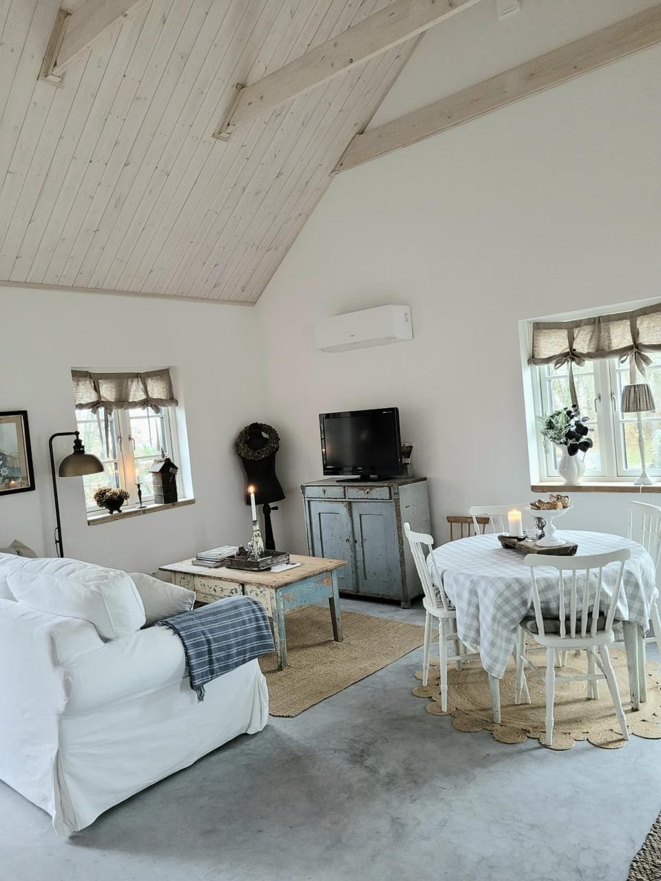 TV and multimedia, Living room