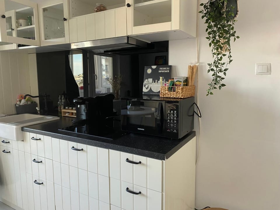 Coffee/tea facilities, Kitchen or kitchenette, minibar